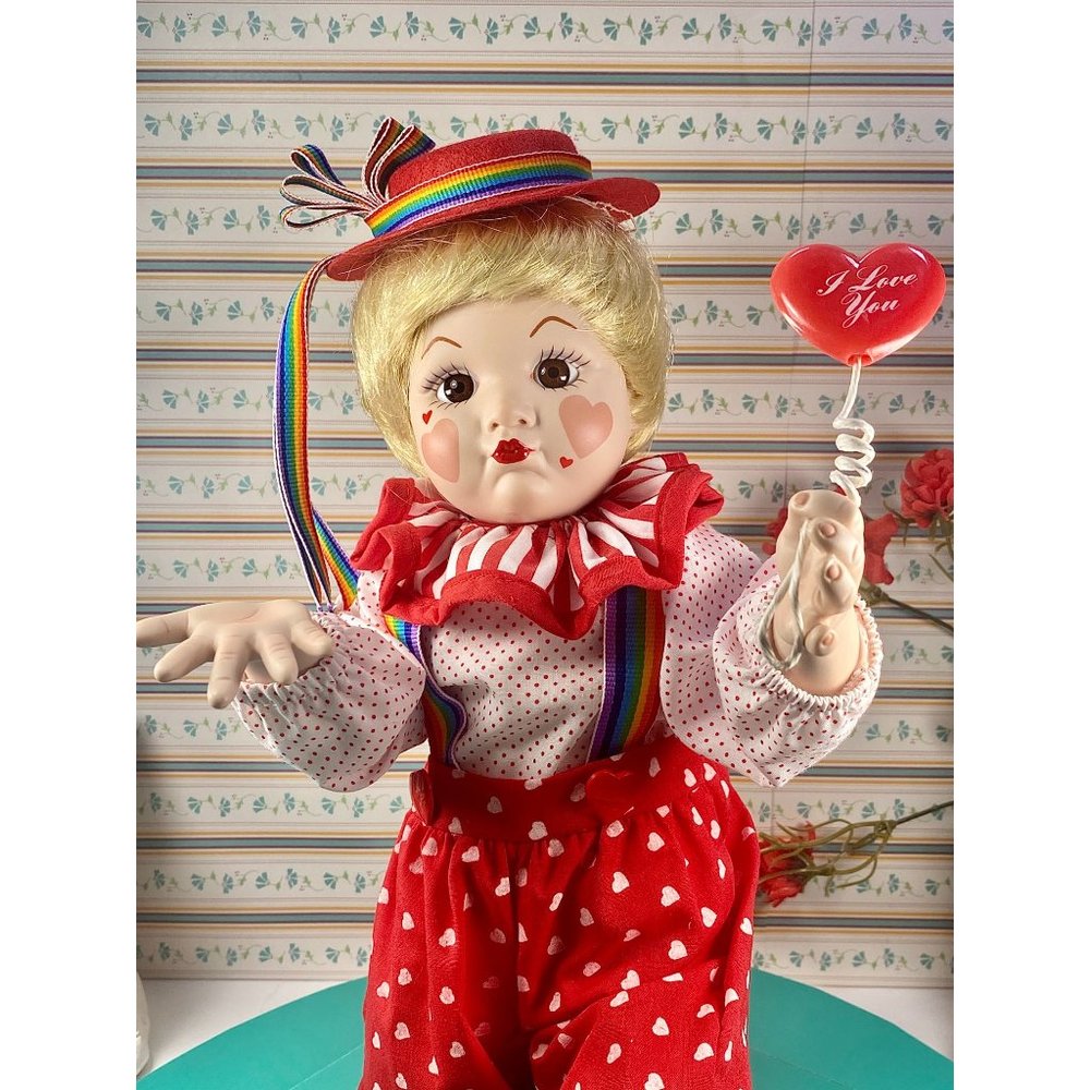 Ashton Drake "Smooch" baby doll w certificate, by Mary Tretter, limited edition - Picture 4 of 17